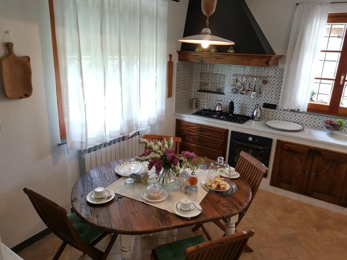 Bed and Breakfast Elsa House Mezzanego Exterior foto